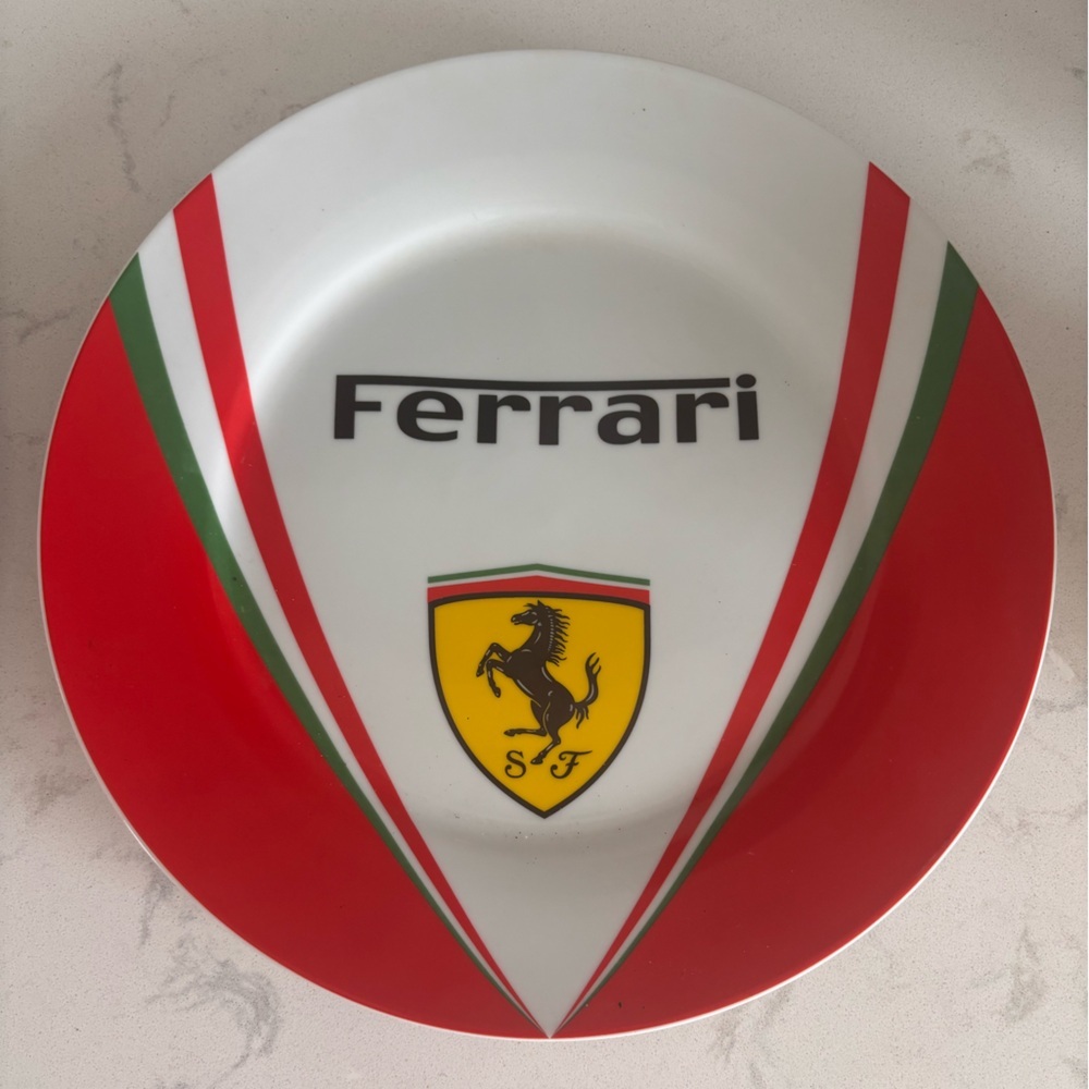 2 Ferrari Red and White Plates - Picture 3 of 6